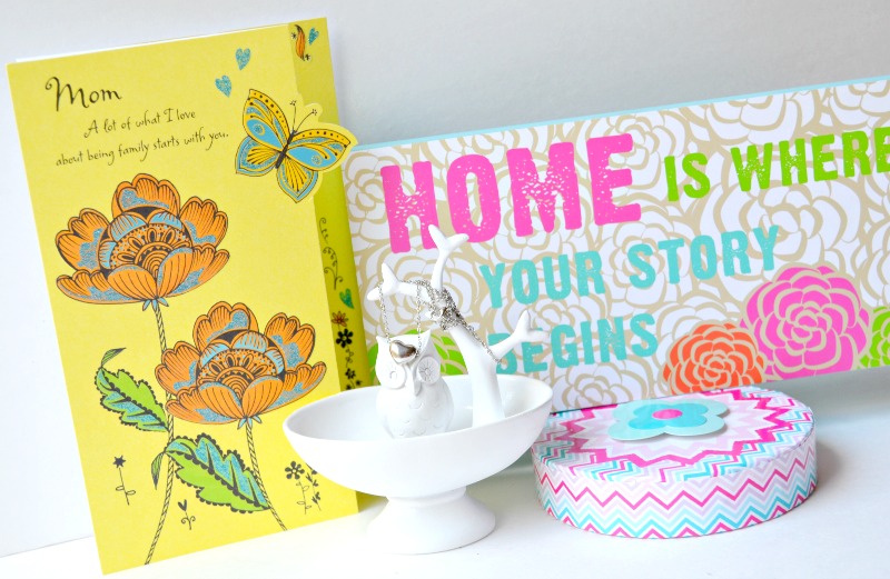 Beautiful Mother's Day Gifts For Under $5