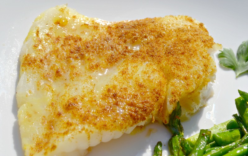 Clean Eating Recipe: Seasoned Cod & Sauteed Asparagus