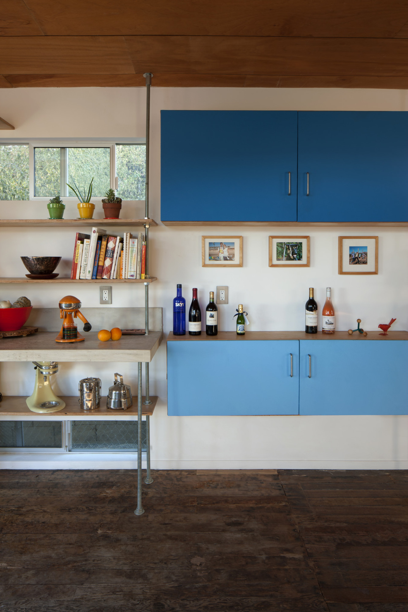 A Handy Guide To Having A Colorful Home That Still Looks Classy
