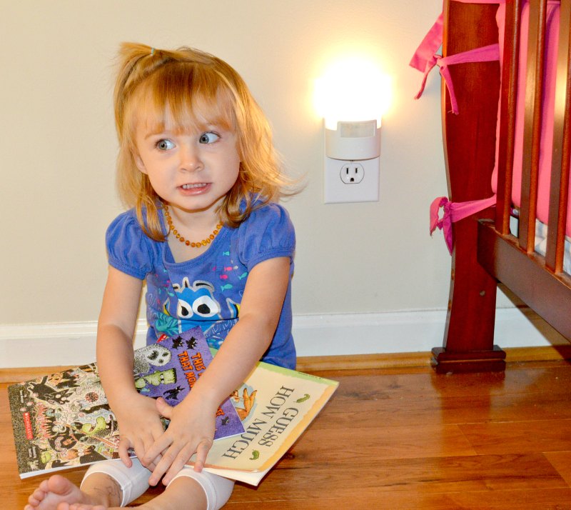 Ways To Help Your Toddler Unwind Before Bedtime
