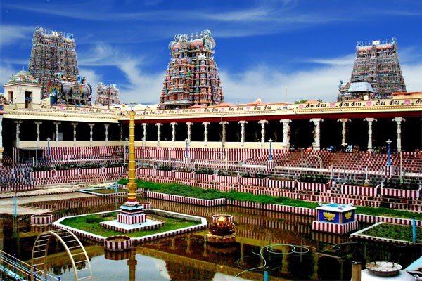 5 Best Temples To Visit In India