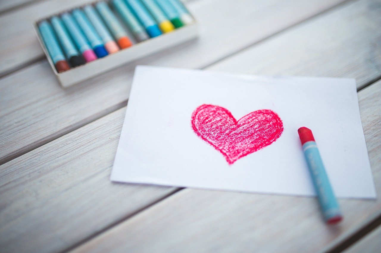 Valentine’s Day Activities Moms Can Do with Little Kids