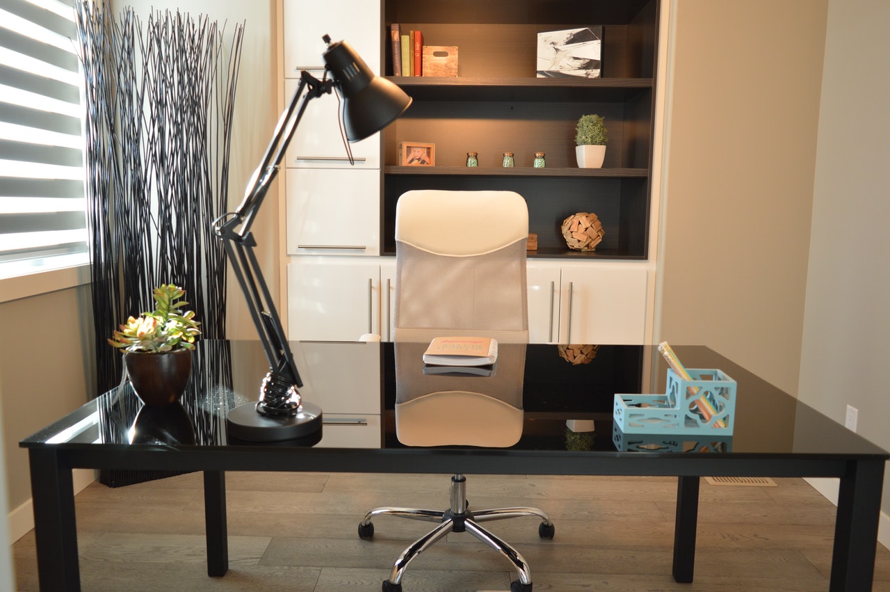 Tips for Turning Your Garage Into a Home Office