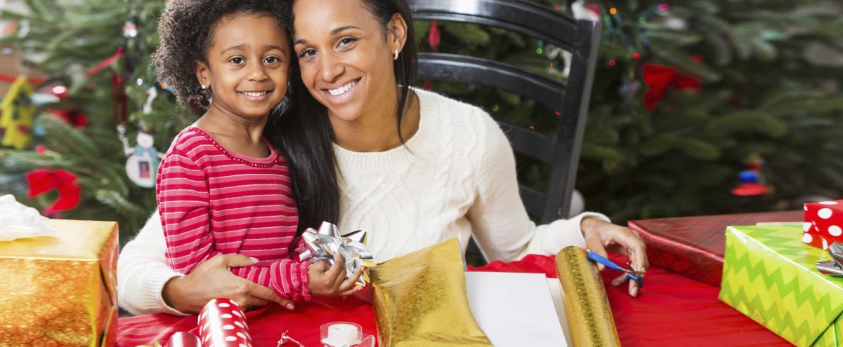 4 Ways To Save Money During The Holidays