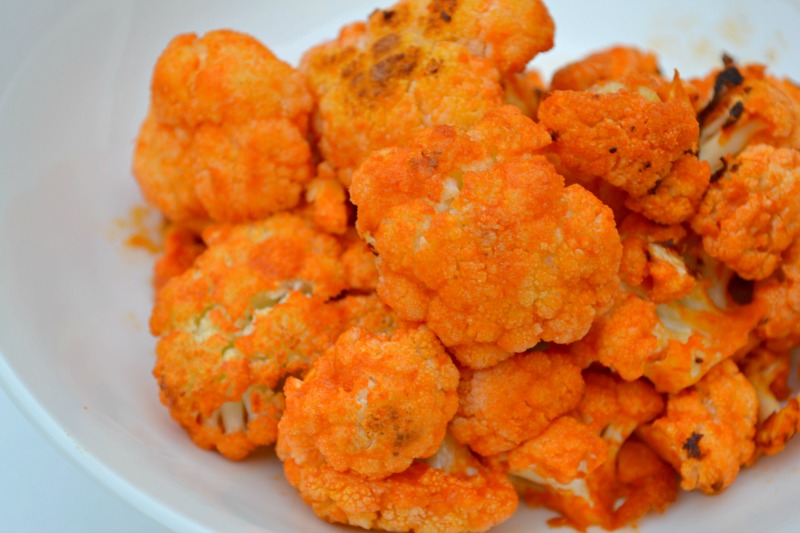 Buffalo Cauliflower Bites | Easy Healthy Cauliflower Recipes You Need To Try Today | cauliflower rice recipes vegan