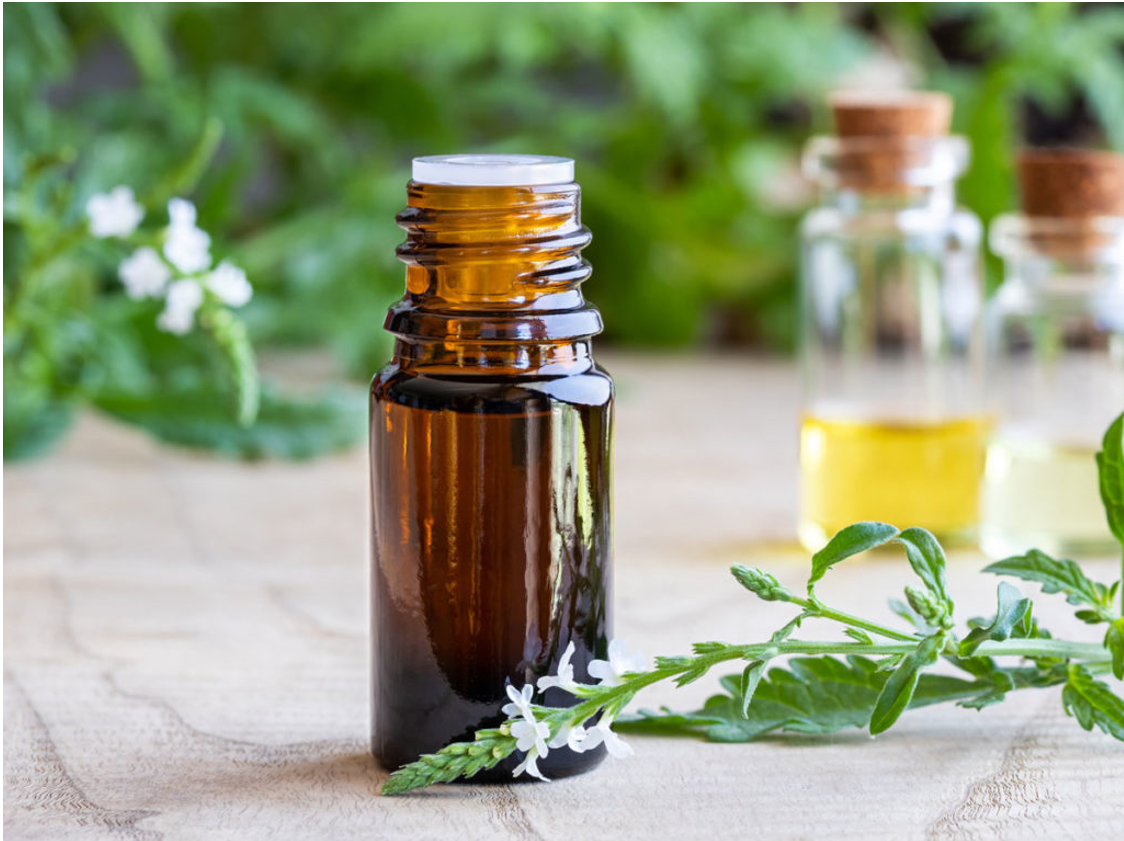 6 Safety Precautions To Take When Using Aromatherapy