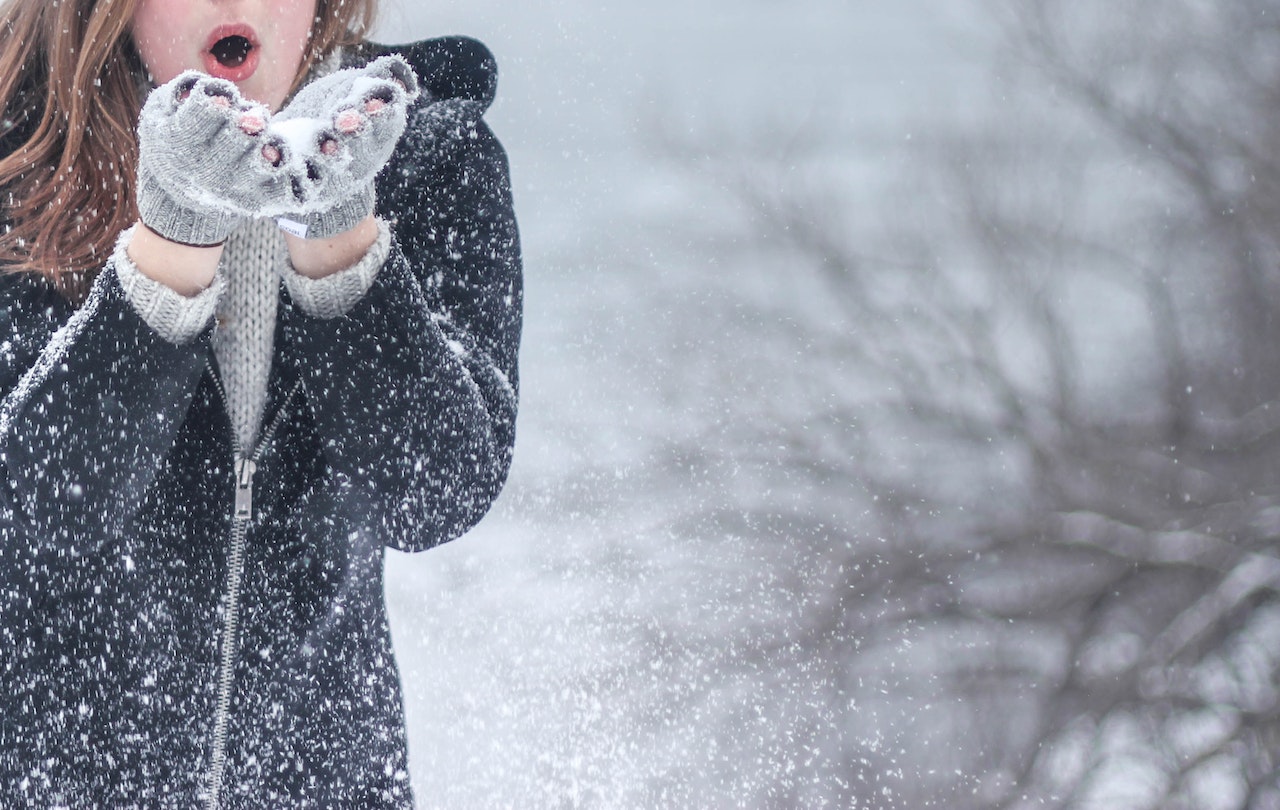 How to Stay Healthy and Happy This Winter