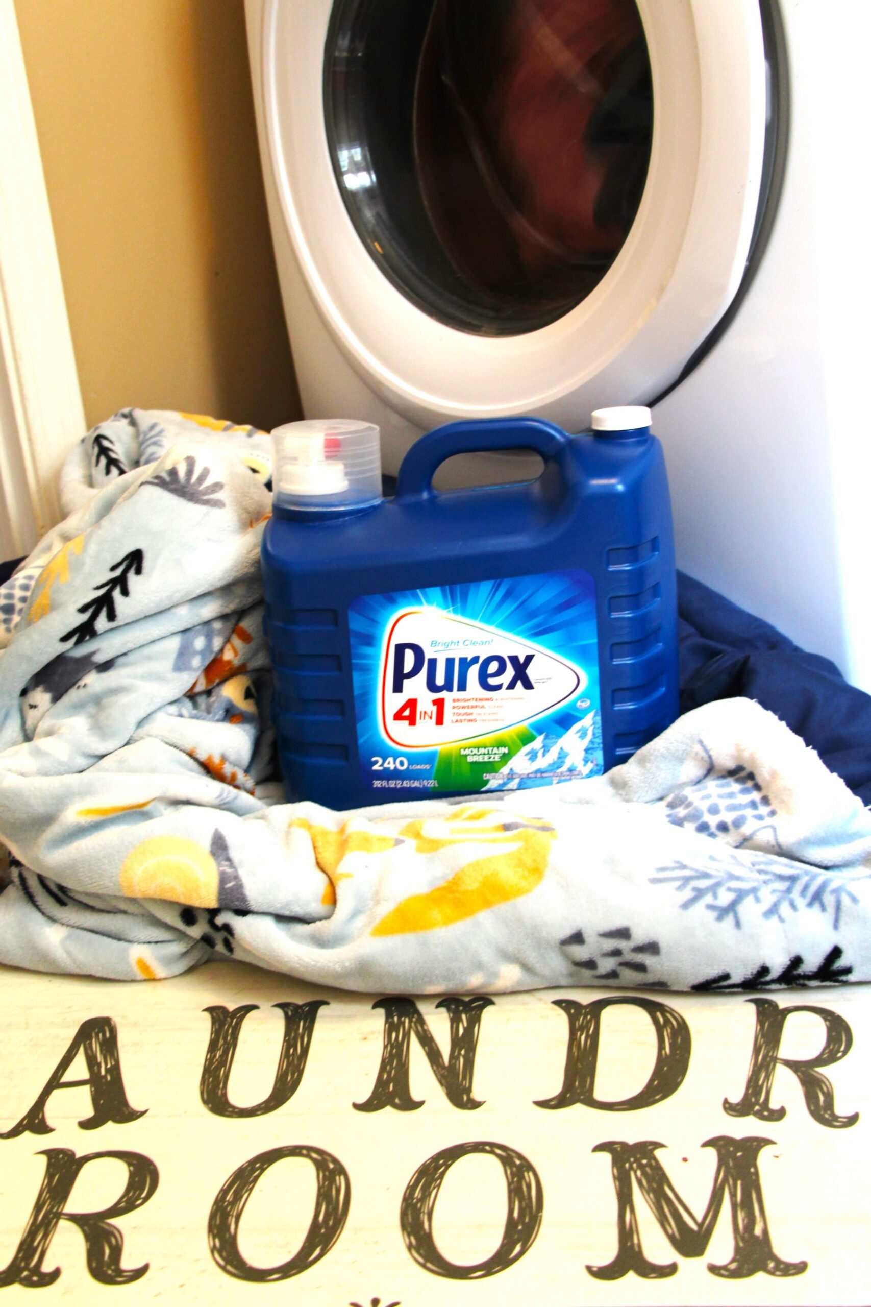 Simple Ways Big Families Can Save Money On Laundry