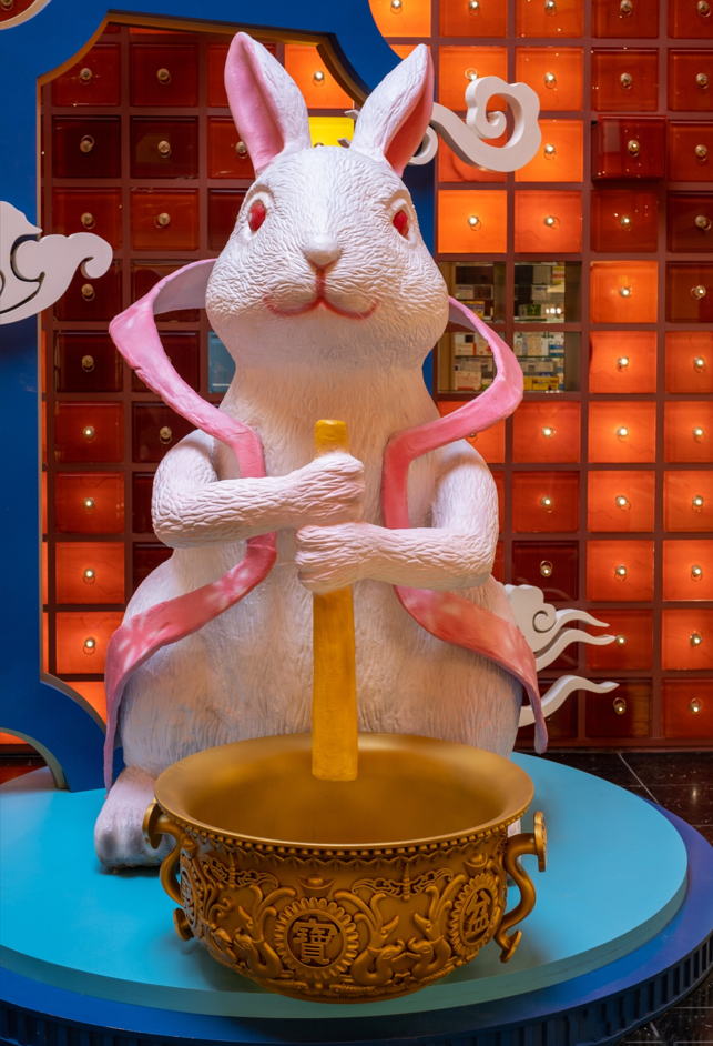 Famous Individuals Born in the Year of the Rabbit: A Closer Look 